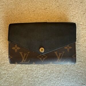 Authentic Vintage LV Monogram Sarah Wallet Black Flap Made in Spain 2010s